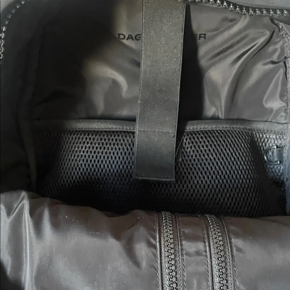 Good condition Dagne Dover Medium Dakota Neoprene Backpack for women